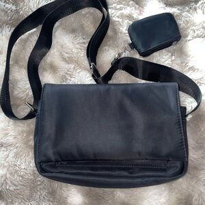 Forever 21 Black Nylon Crossbody